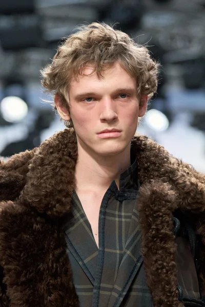 Look 107
